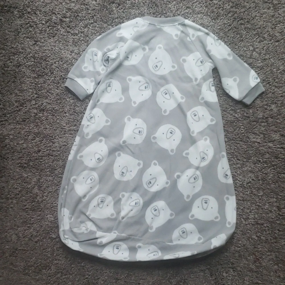 Bundle of 2 VGUC Carter's Fleece Sleep Sacks Wearable Blankets Size 3-6 Months - Picture 5 of 9